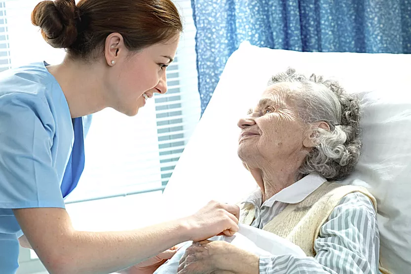 Подбор сиделки по уходу за инвалидом